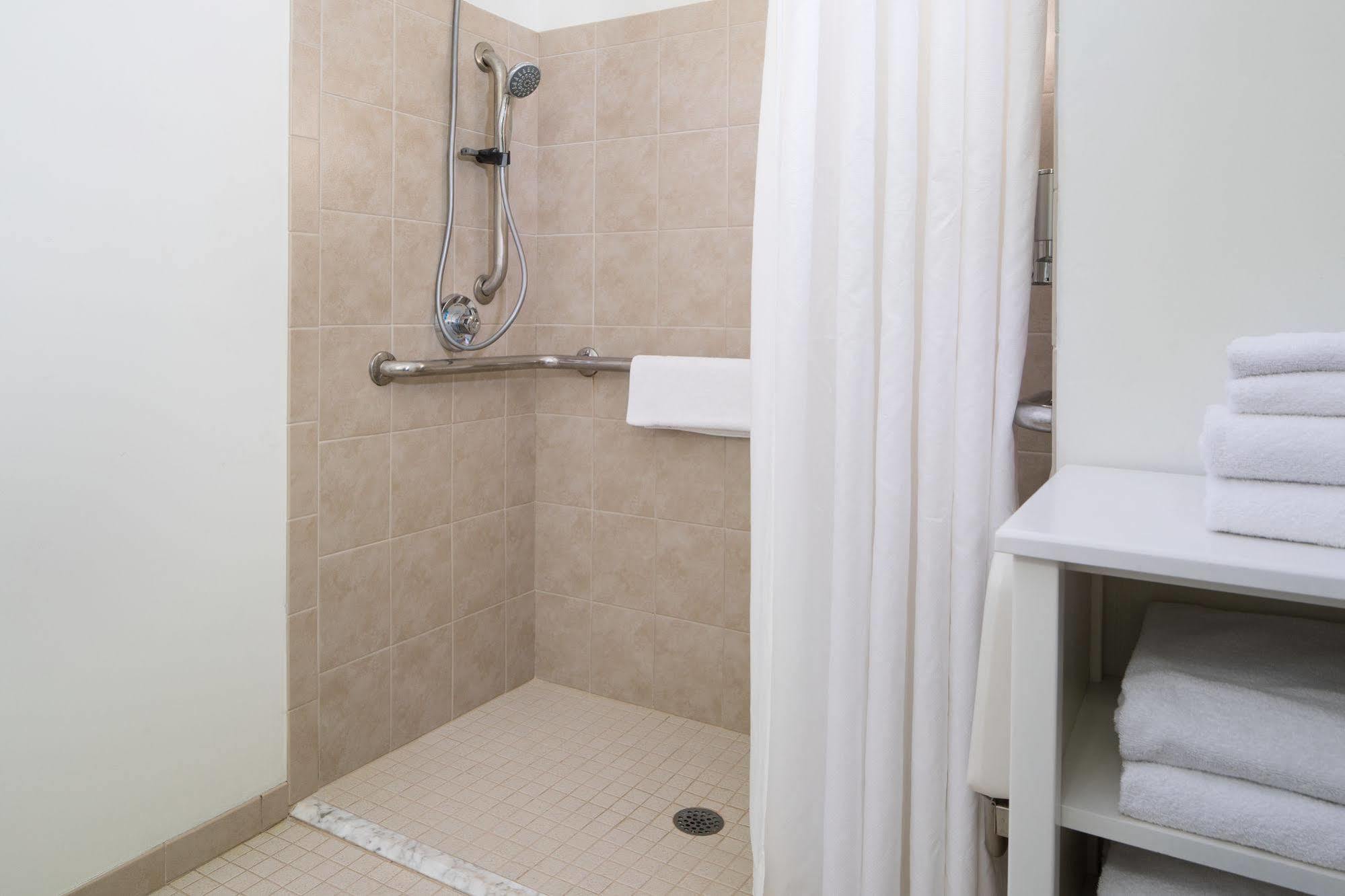 Four Points By Sheraton Louisville Airport Екстер'єр фото