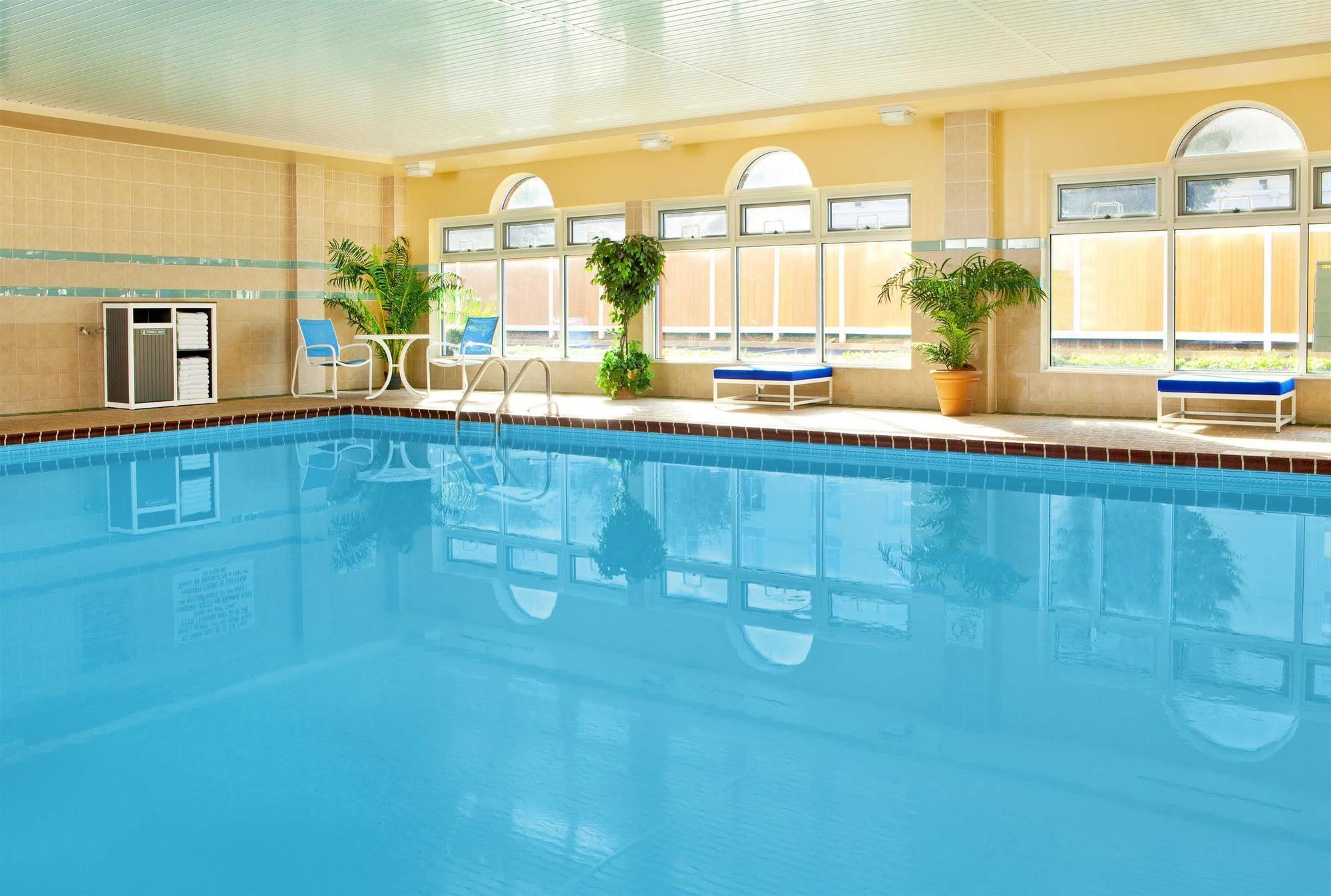 Four Points By Sheraton Louisville Airport Екстер'єр фото