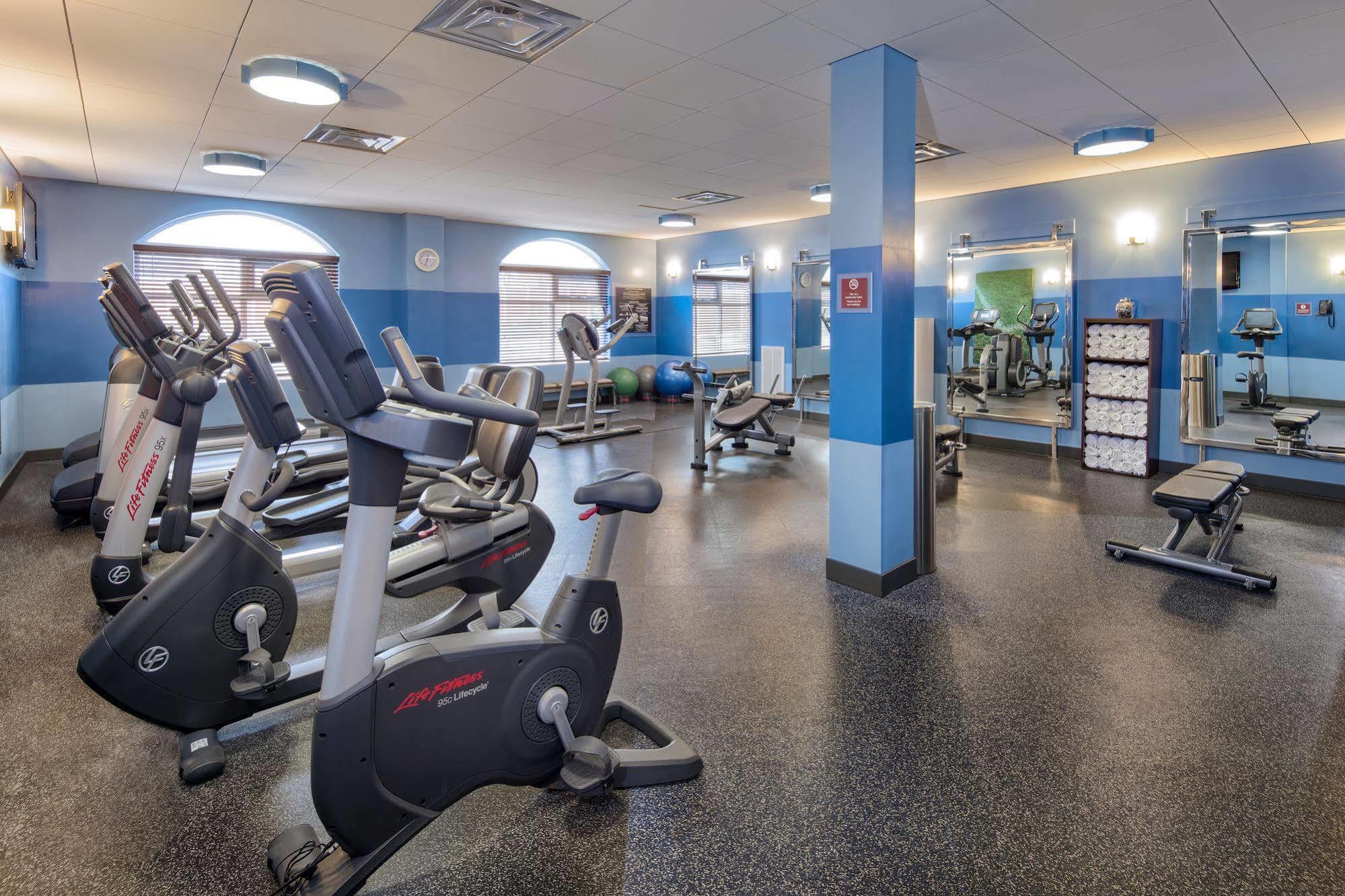 Four Points By Sheraton Louisville Airport Екстер'єр фото
