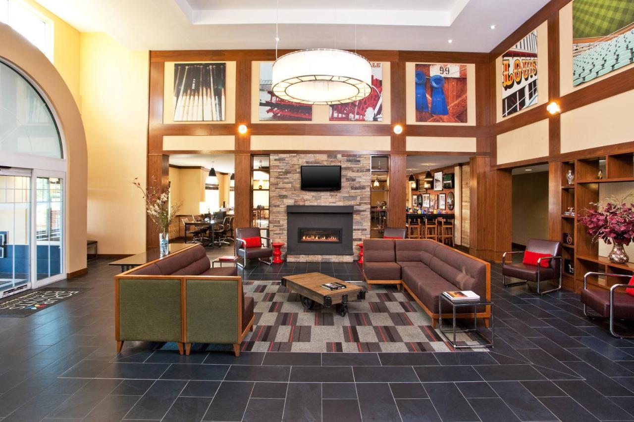 Four Points By Sheraton Louisville Airport Екстер'єр фото